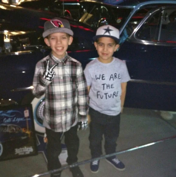 🖤POSH AMBASSADOR GABRIELLE 🖤 - Picture 4 of 8